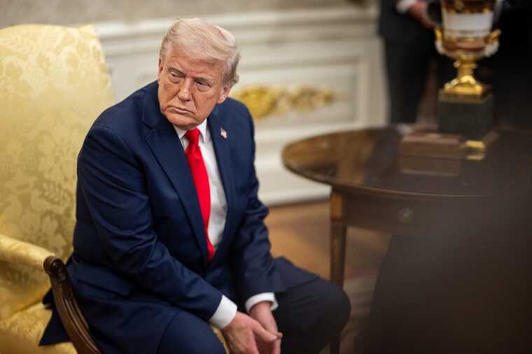 Президент США Трамп выразил поддержку победителю выборов в Польше Каролю Навроцкому