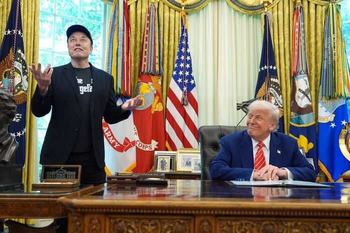 Маск обвинил Трампа в экономической безответственности