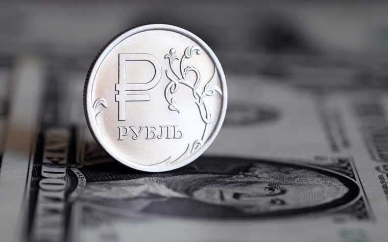 Власть и олигархи лоббируют ослабление рубля до 100 за доллар под предлогом помощи бюджету
