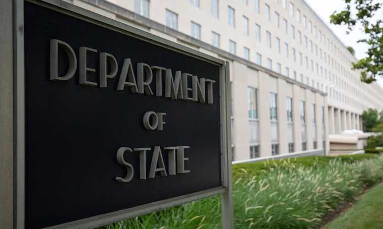 США начали масштабное увольнение сотрудников Госдепа по плану Трампа и Рубио