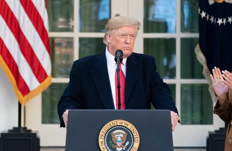 Рейтинг президента Трампа достиг нового антирекорда