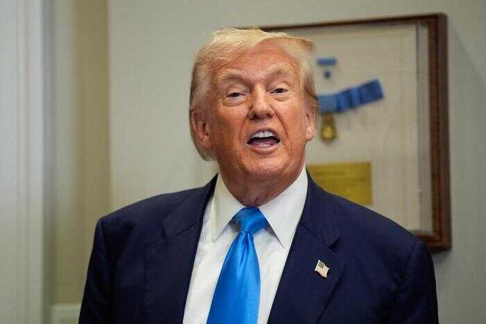 Трамп усиливает торговое противостояние: новые пошлины на Индию и давление на Россию
