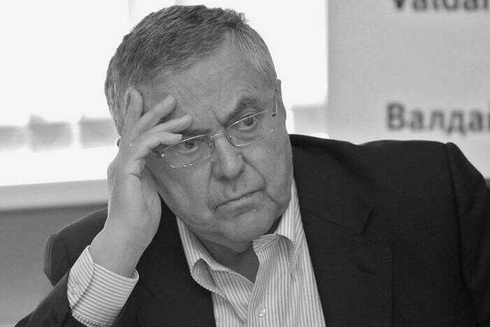 Скончался экс-министр по делам СНГ и посол России в Италии Анатолий Адамишин